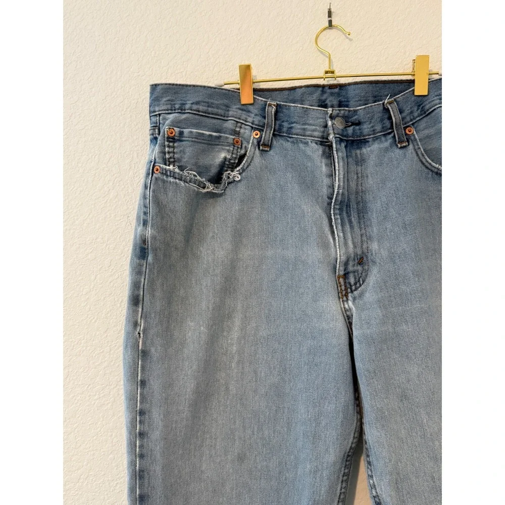 Levis 550 Relaxed Fit Tapered Leg Jeans Light Wash Denim Mens 38x30
